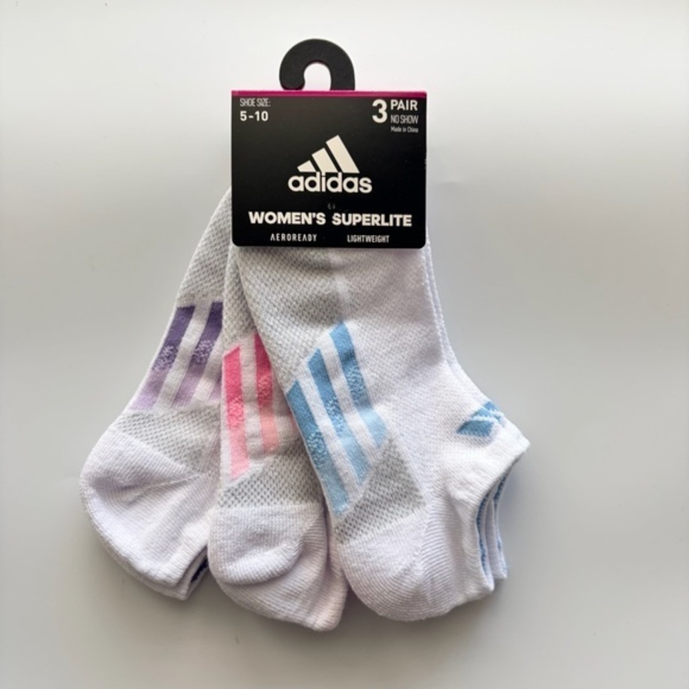 Adidas women’s no show socks 3 pairs size 5-10 white blue pink purple